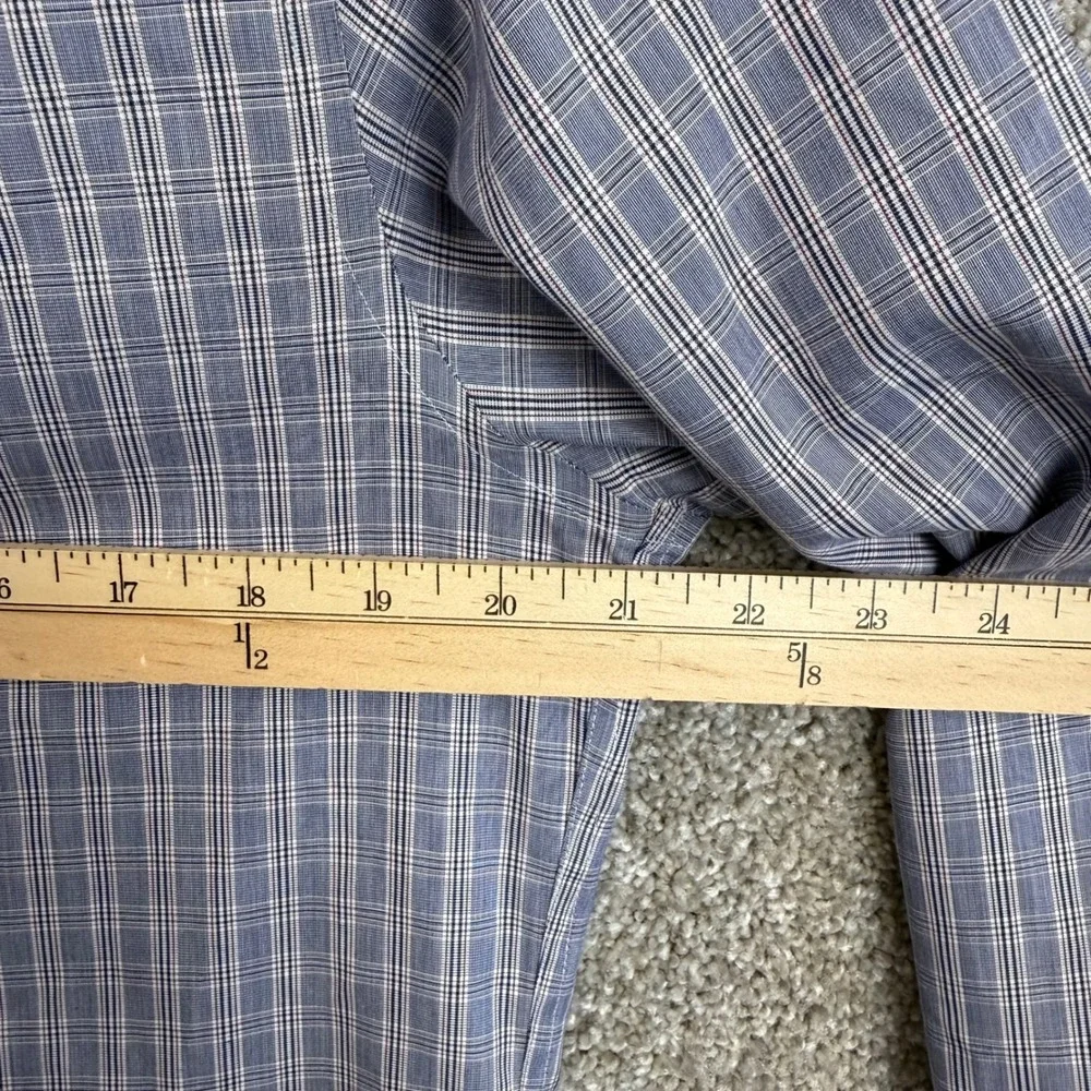UNTUCKit graystone button